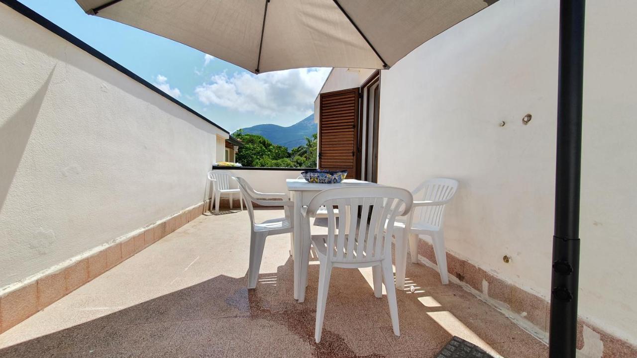 Villa La Casetta Di Ceciu Palermo Exterior foto